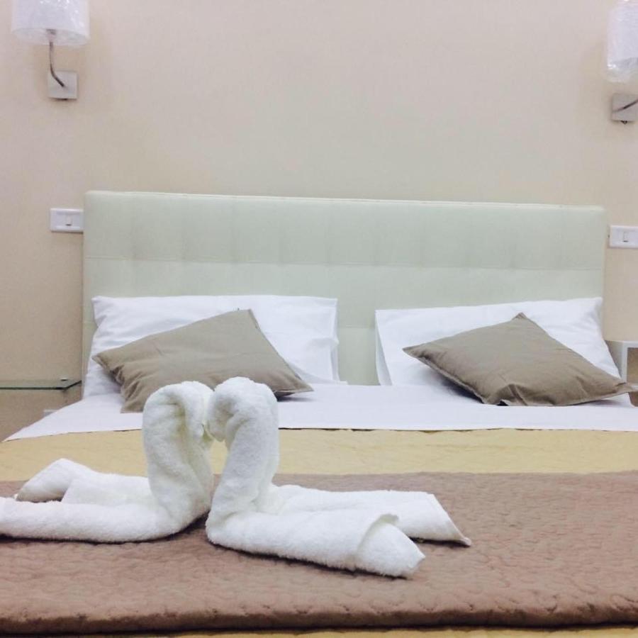 Decumani Prestige Bed & Breakfast Napoli Exterior foto