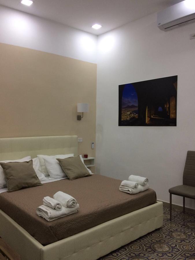 Decumani Prestige Bed & Breakfast Napoli Exterior foto